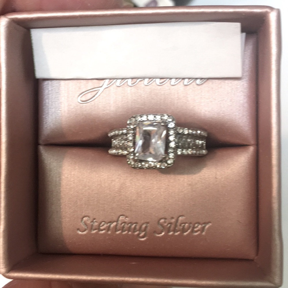 Beautiful Silver Ring